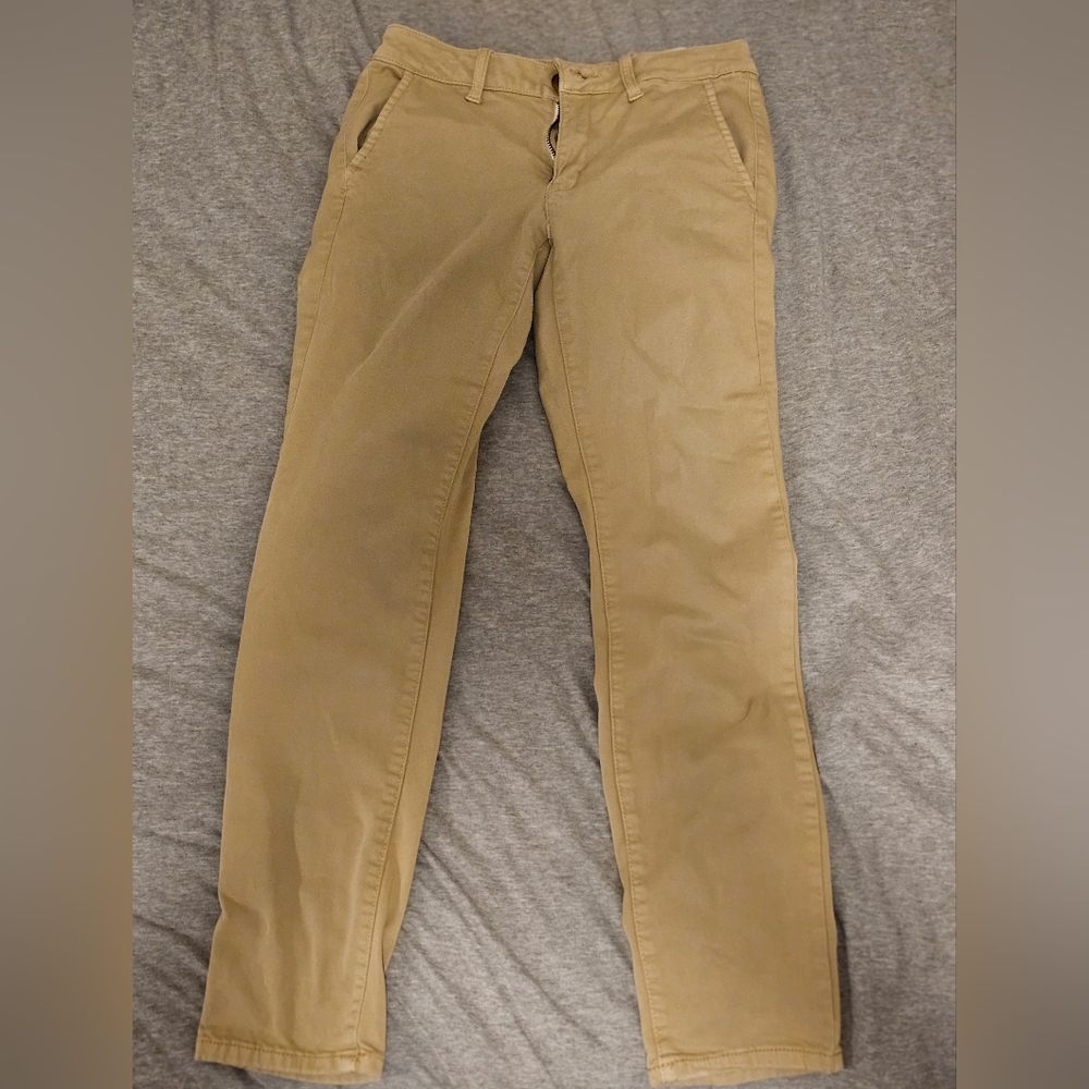 USED American Eagle khaki pants